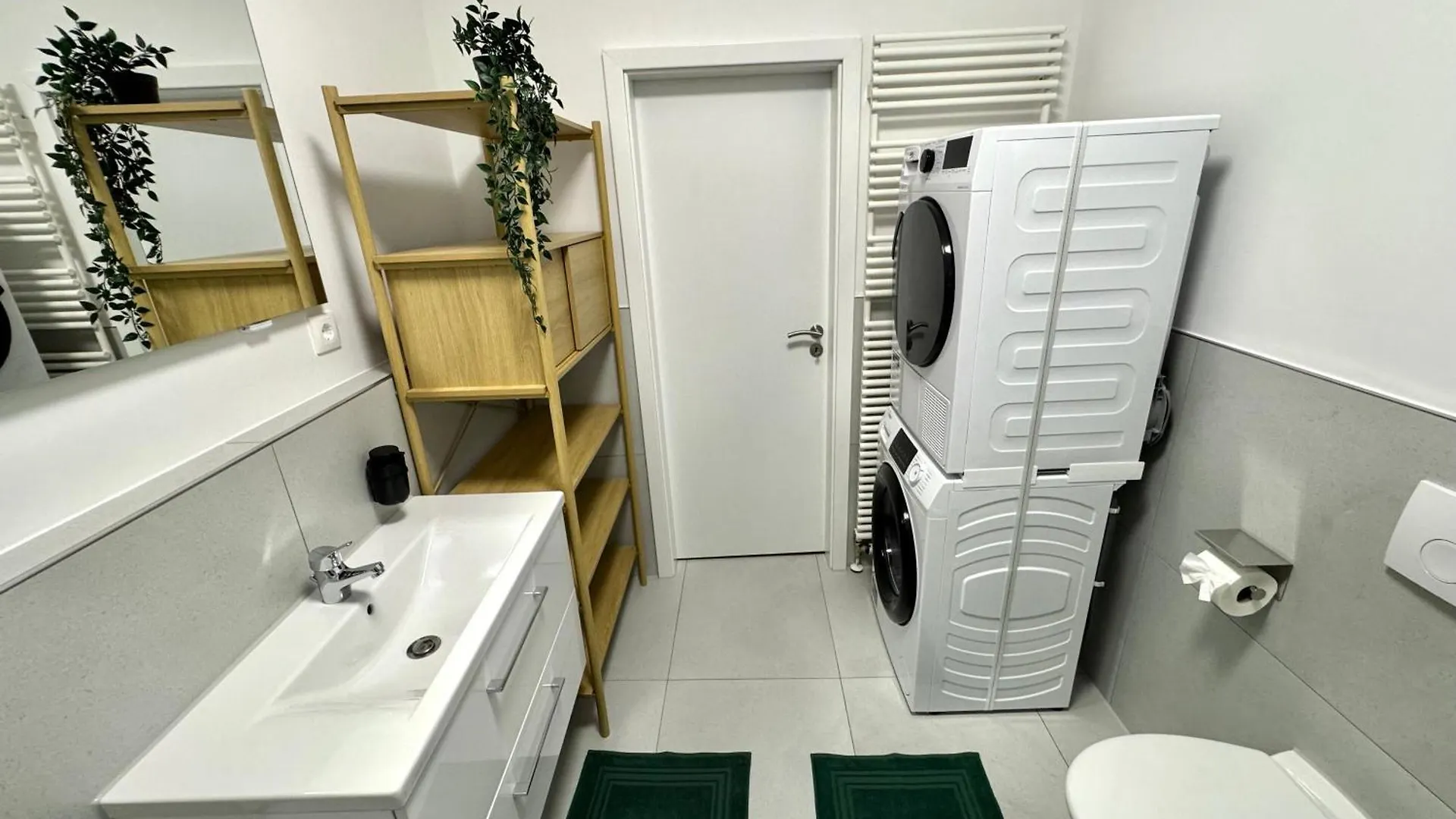Superhosts Zentrum - Parkplatz - Terrasse - King-Bett - Netflix Brema Alemania