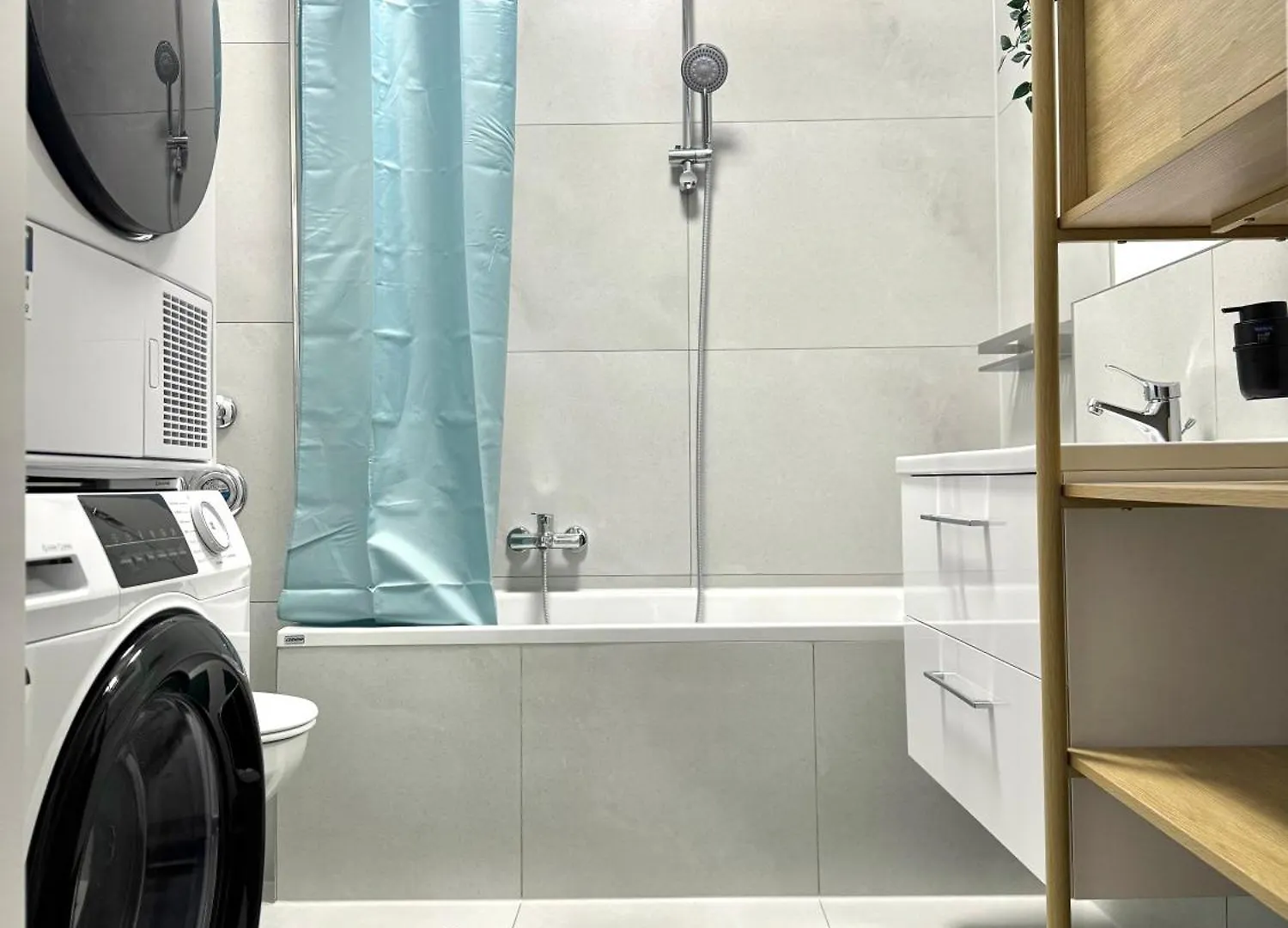 Apartamento Superhosts Zentrum - Parkplatz - Terrasse - King-Bett - Netflix Brema