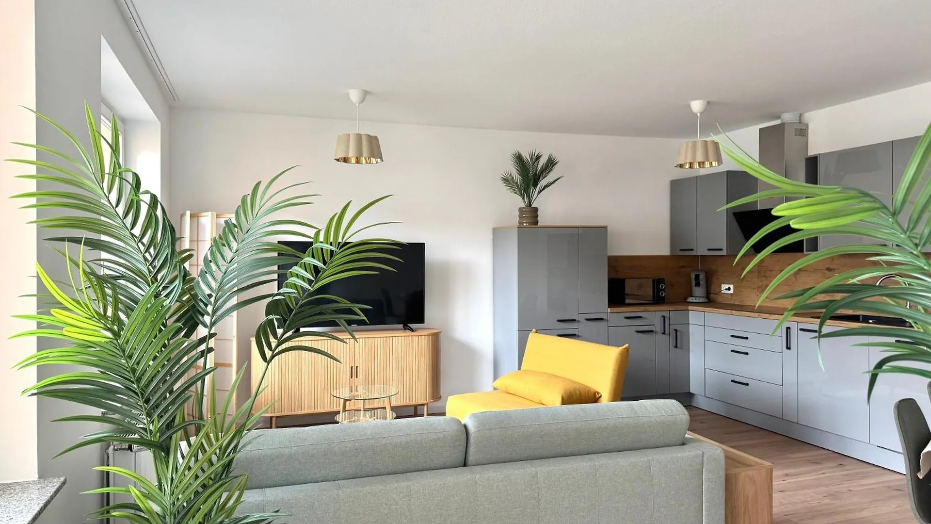 Superhosts Zentrum - Parkplatz - Terrasse - King-Bett - Netflix Brema